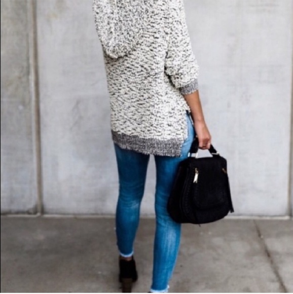 ❣HP❣Miracle Popcorn Pullover Hoodie Black & White - Picture 3 of 5